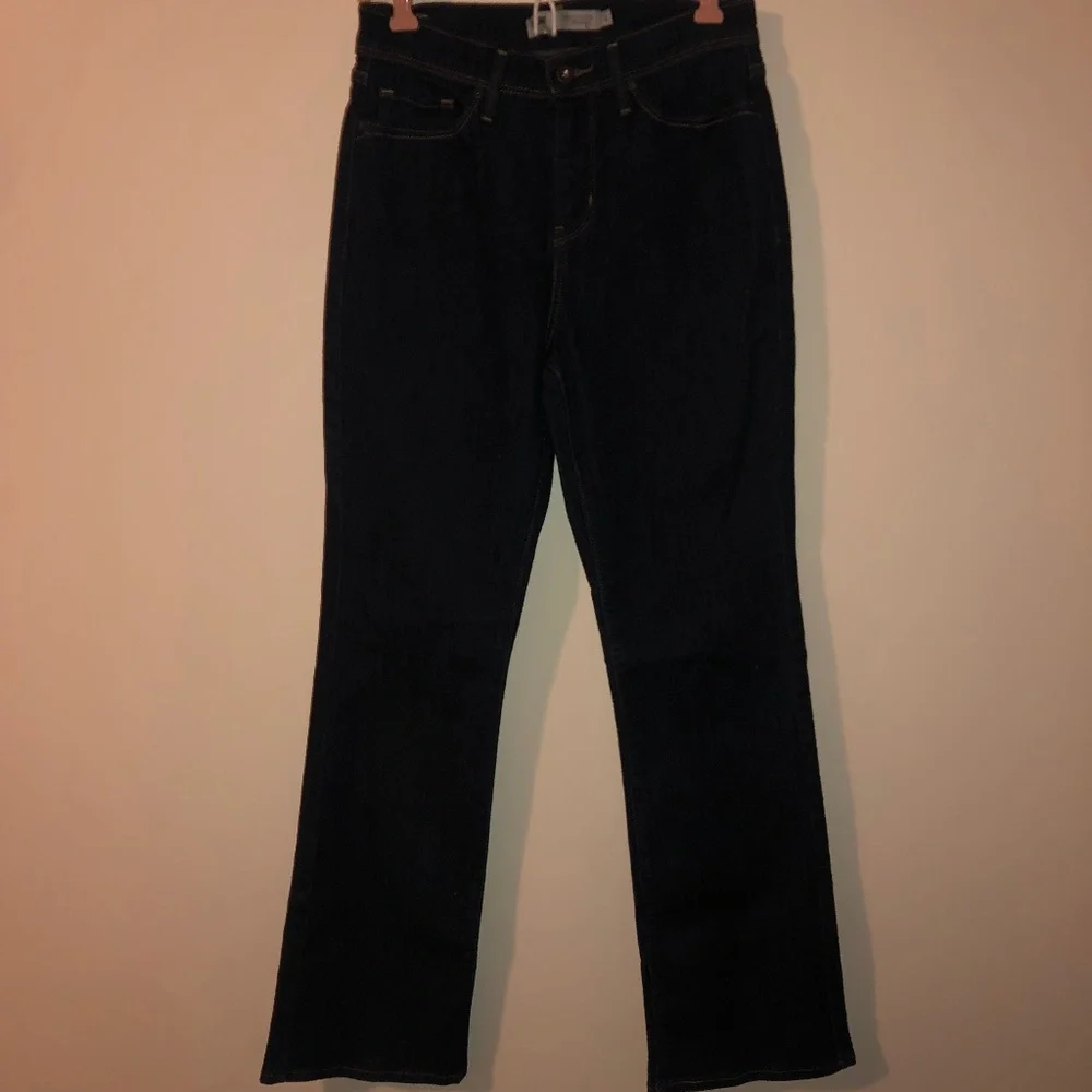 Levi's Perfectly slimming 512 bootcut Dark wash Denim jeans Size 6 - Picture 8 of 8